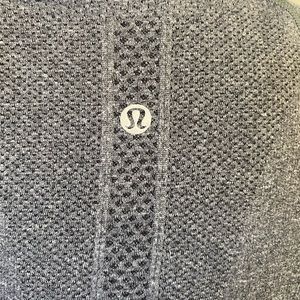 Lululemon shirt size 6 dark gray gym workout top